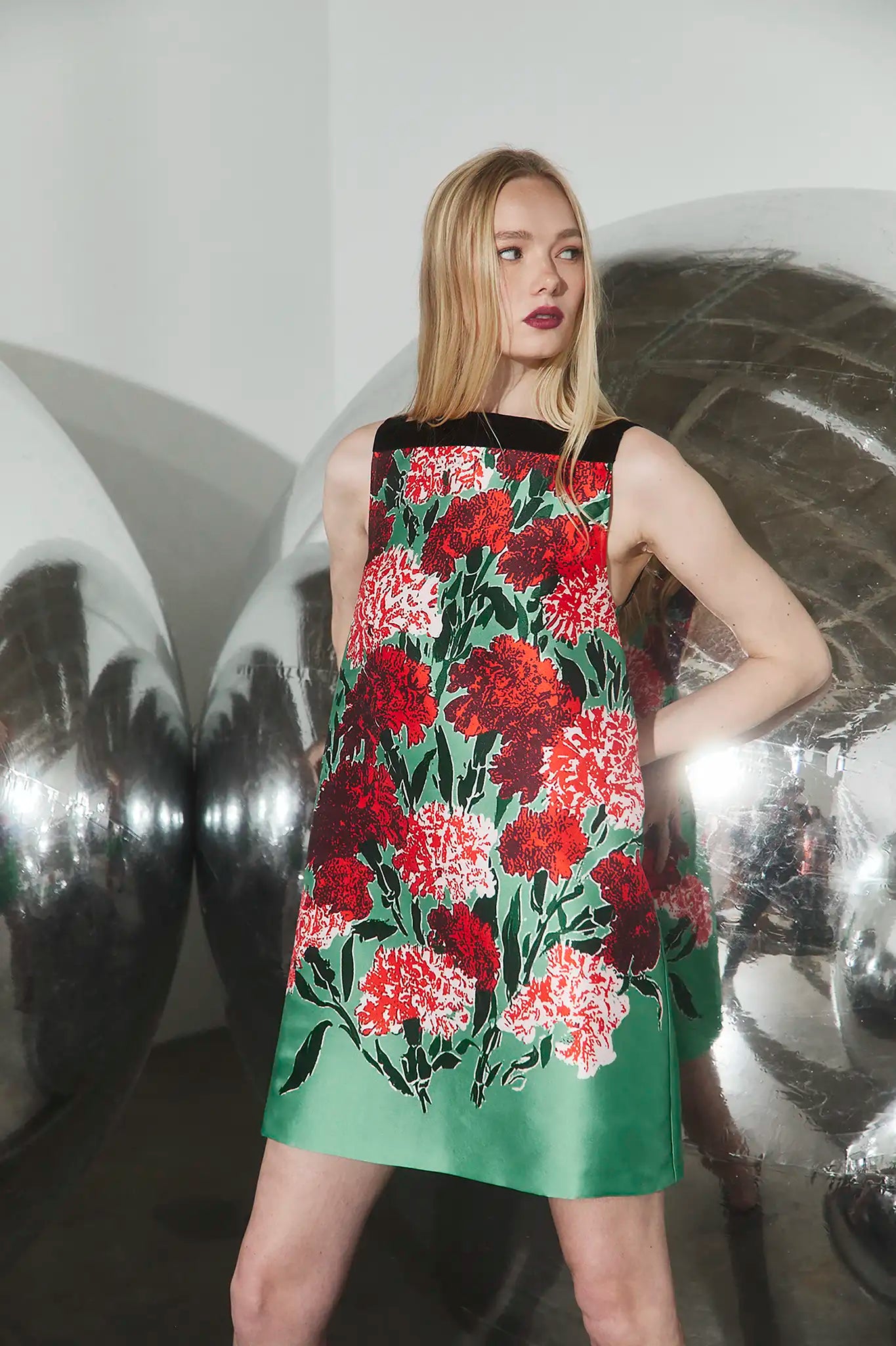 ROARKE DRESS IN EVERGREEN CONSERVATORY