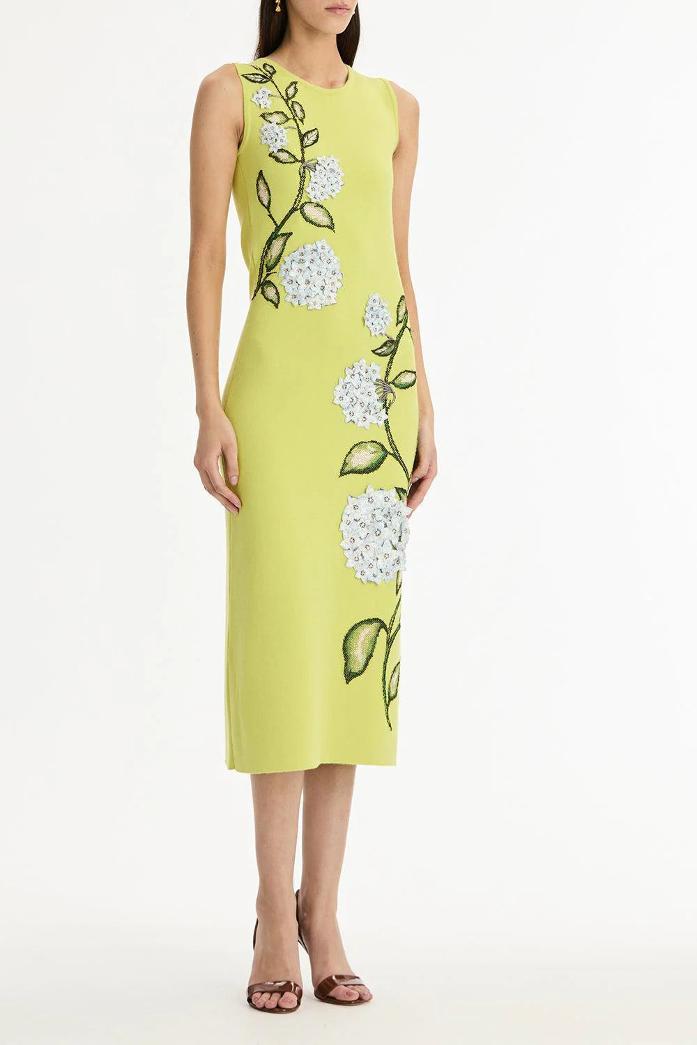 LONG RELAXED SLEEVELESS KNIT DRESS