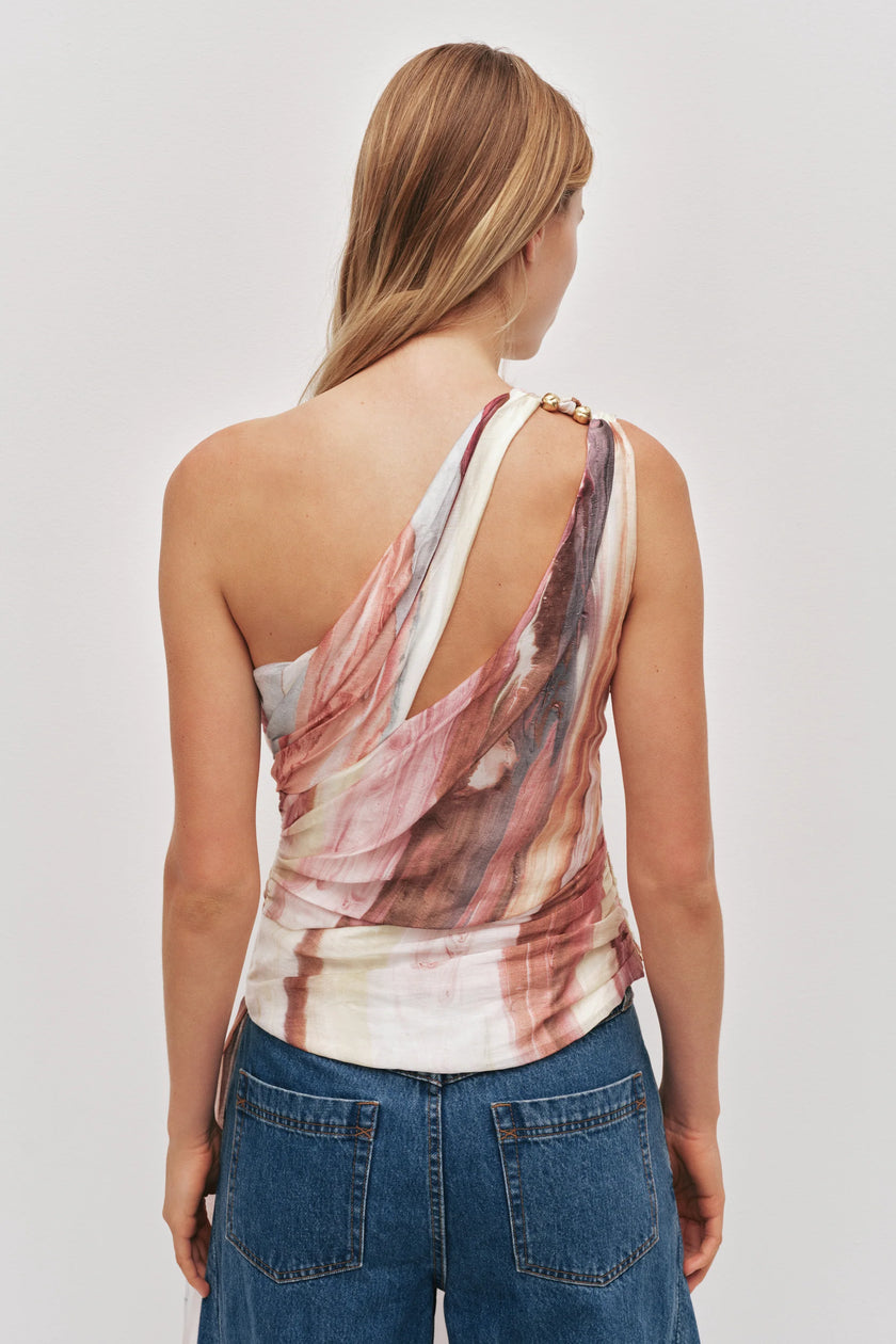 CAPTURE ONE SHOULDER TOP