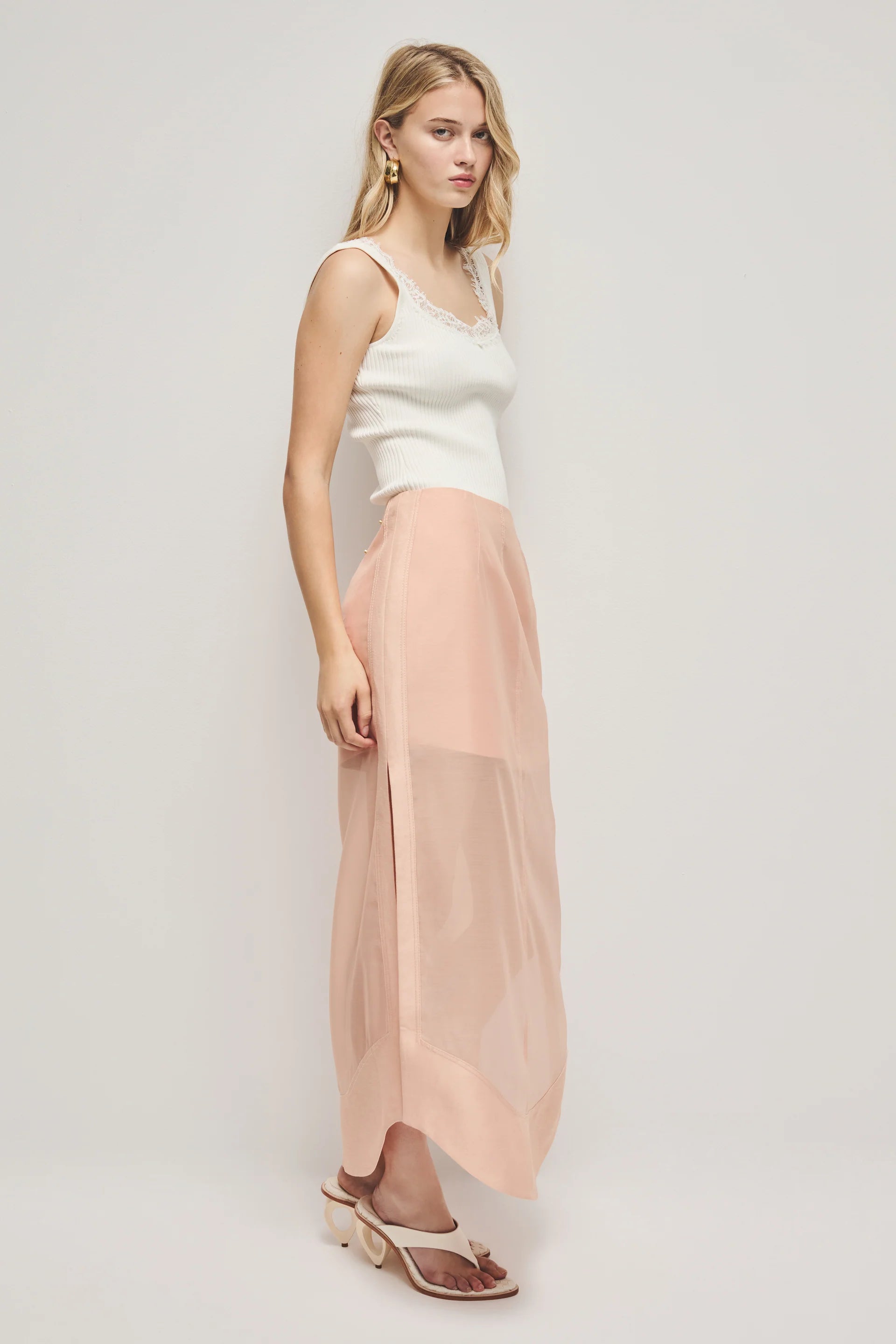 CAPTURE SKIRT