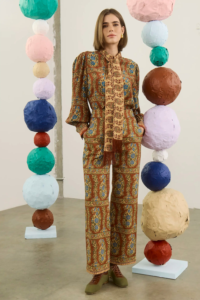 KARIS BLOUSE IN AMBER GLEN BROWN