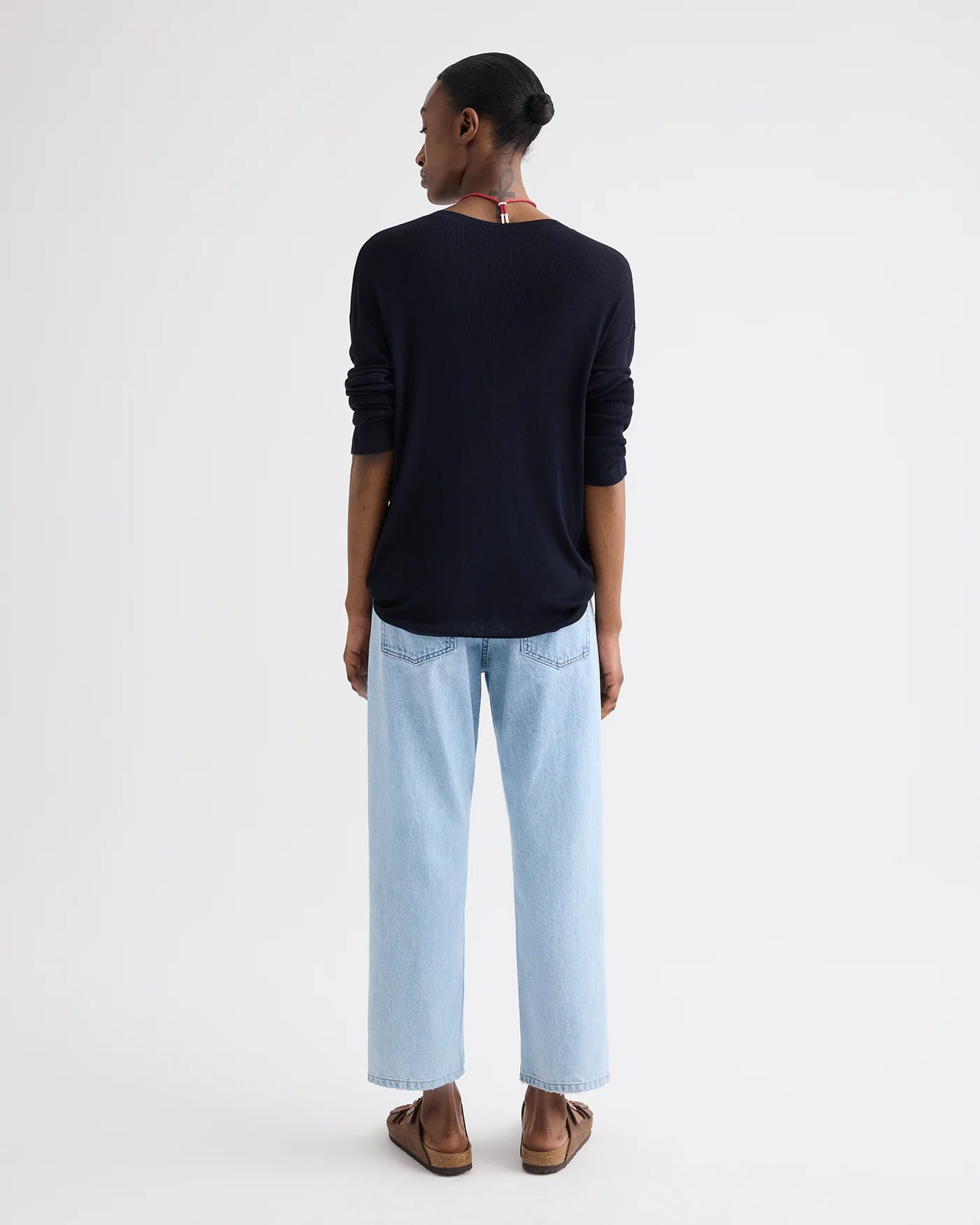CROPPED MID RISE JEANS IN DENIM