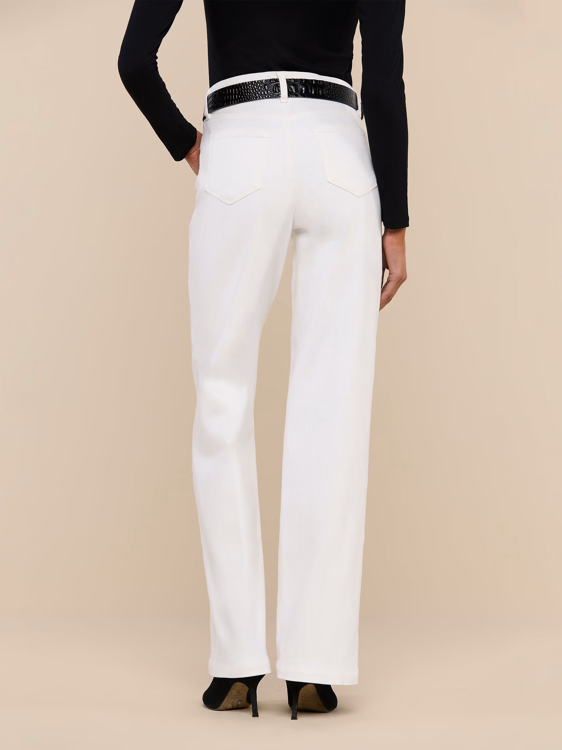 SCOTTIE WIDE LEG JEAN IN BLANC