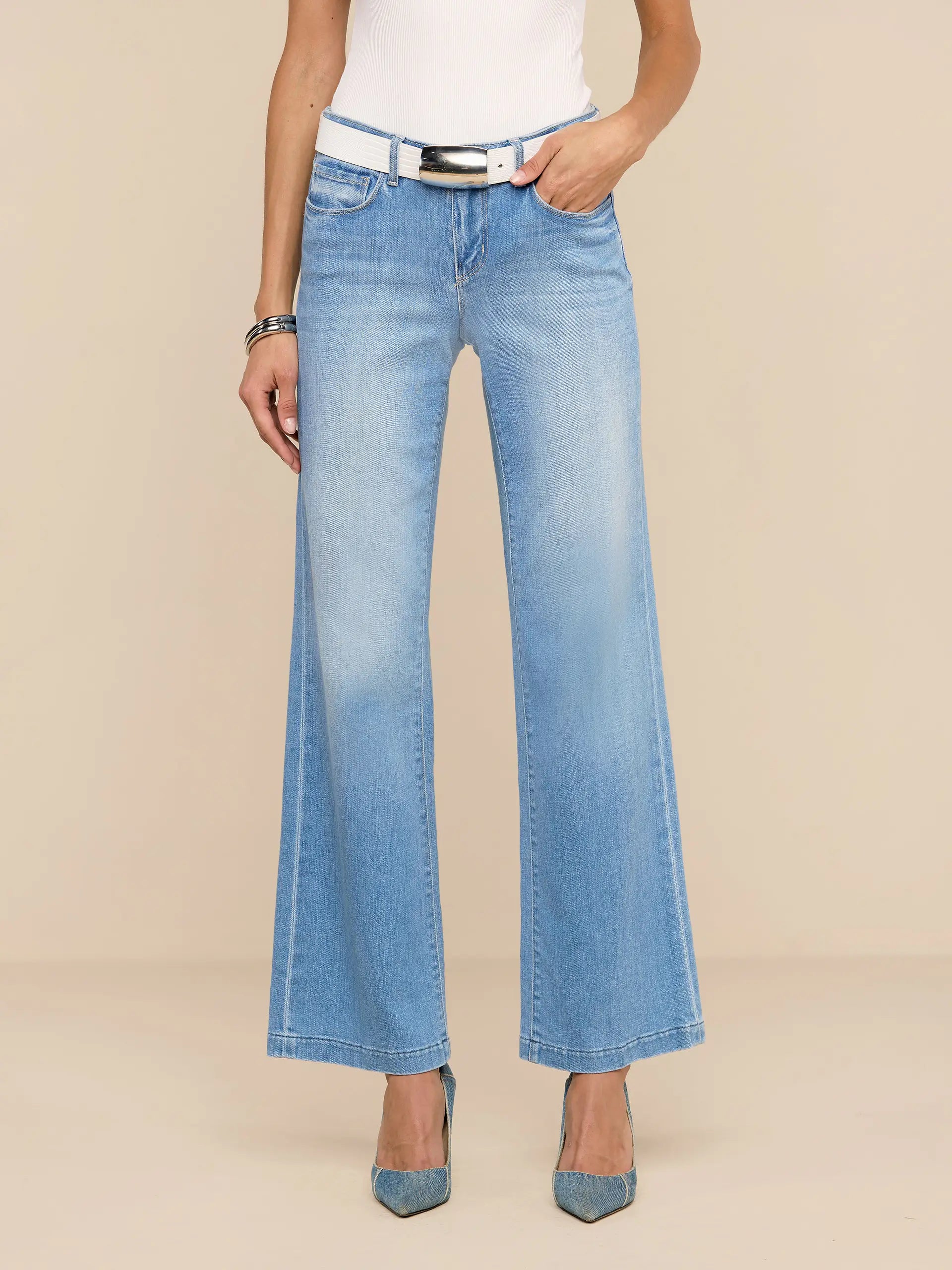 JOANNE LOW RISE WIDE LEG JEAN IN PACIFIC