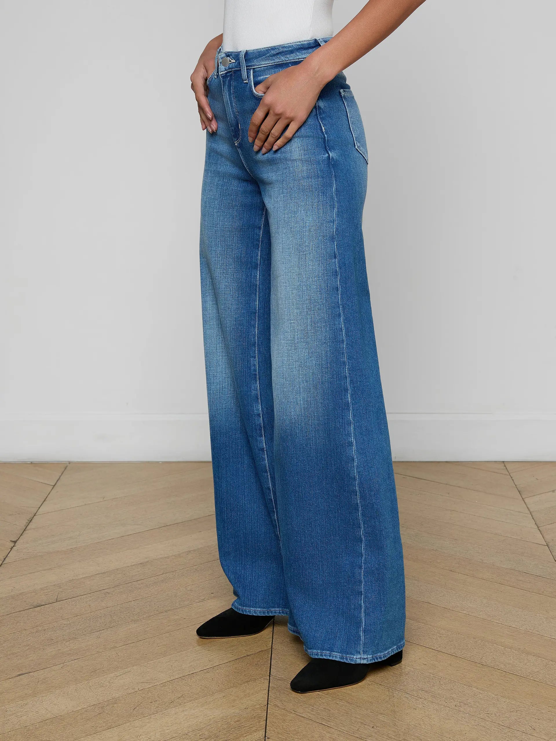 QUINCY WIDE LEG JEAN IN CASTRO