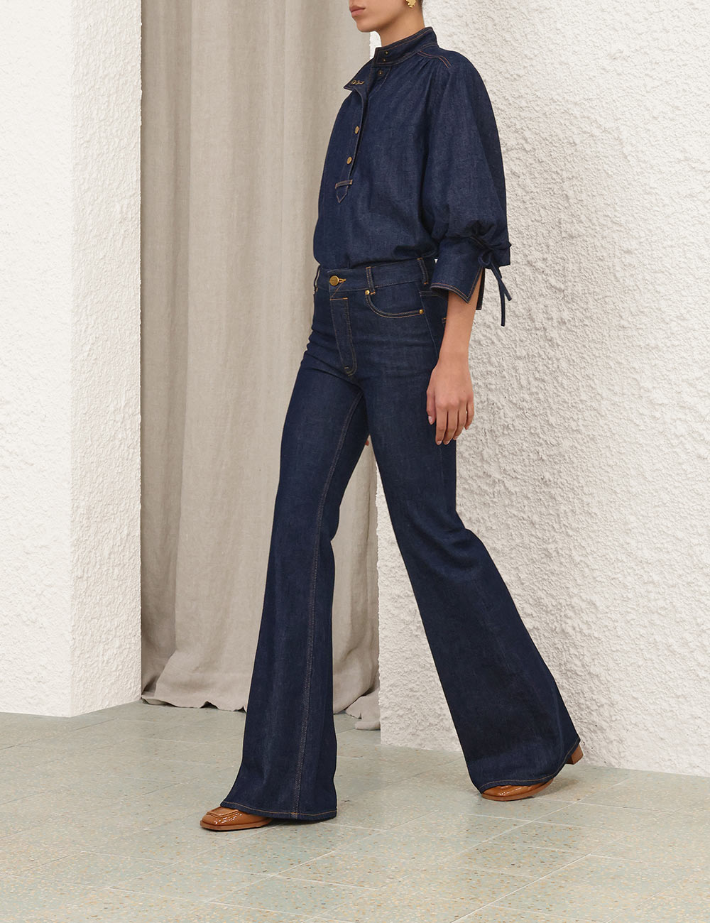 SLIM FLARE JEAN IN HARBOUR BLUE