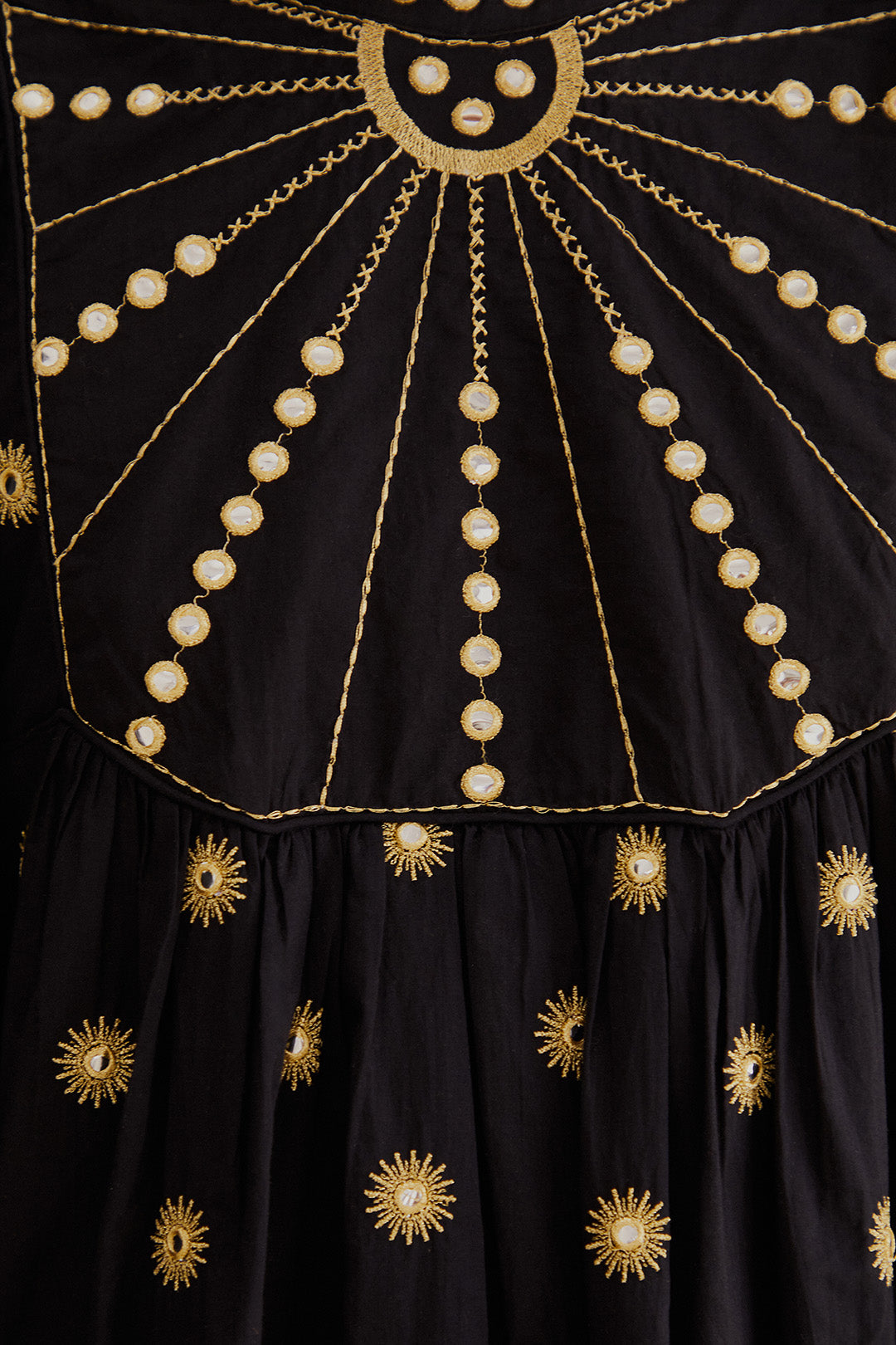 SUN EMBROIDERED BLOUSE