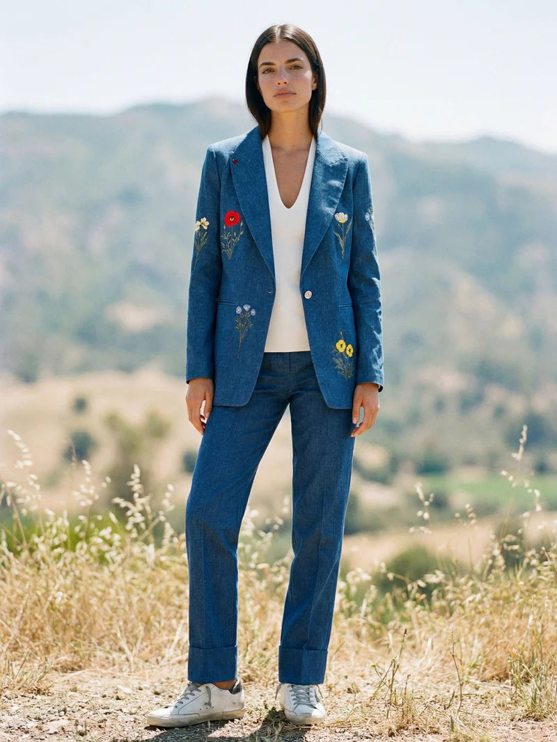 STRAIGHT BLUE TROUSERS WITH ROLLED HEM