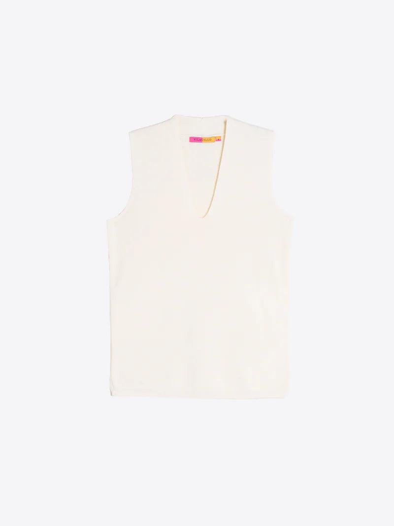 RAW KNIT TOP WITH VNECK
