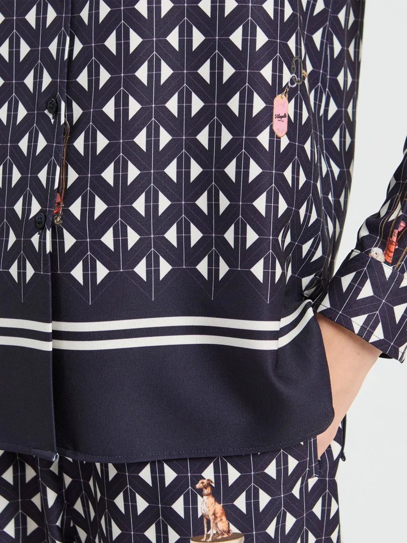 TEA BUTTON DOWN HOTEL PRINT