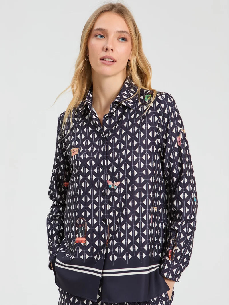 TEA BUTTON DOWN HOTEL PRINT