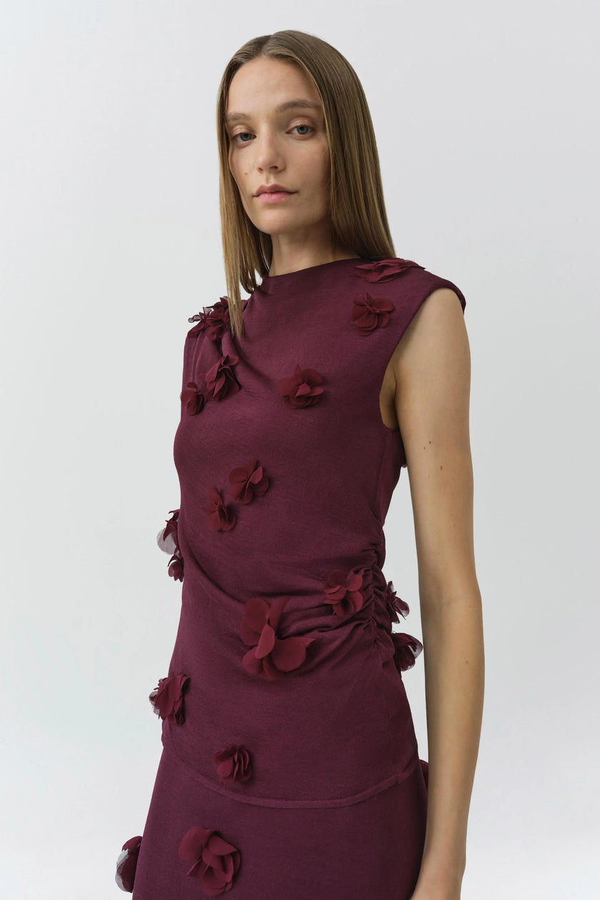 TESSA FLORAL APPLIQUE TOP