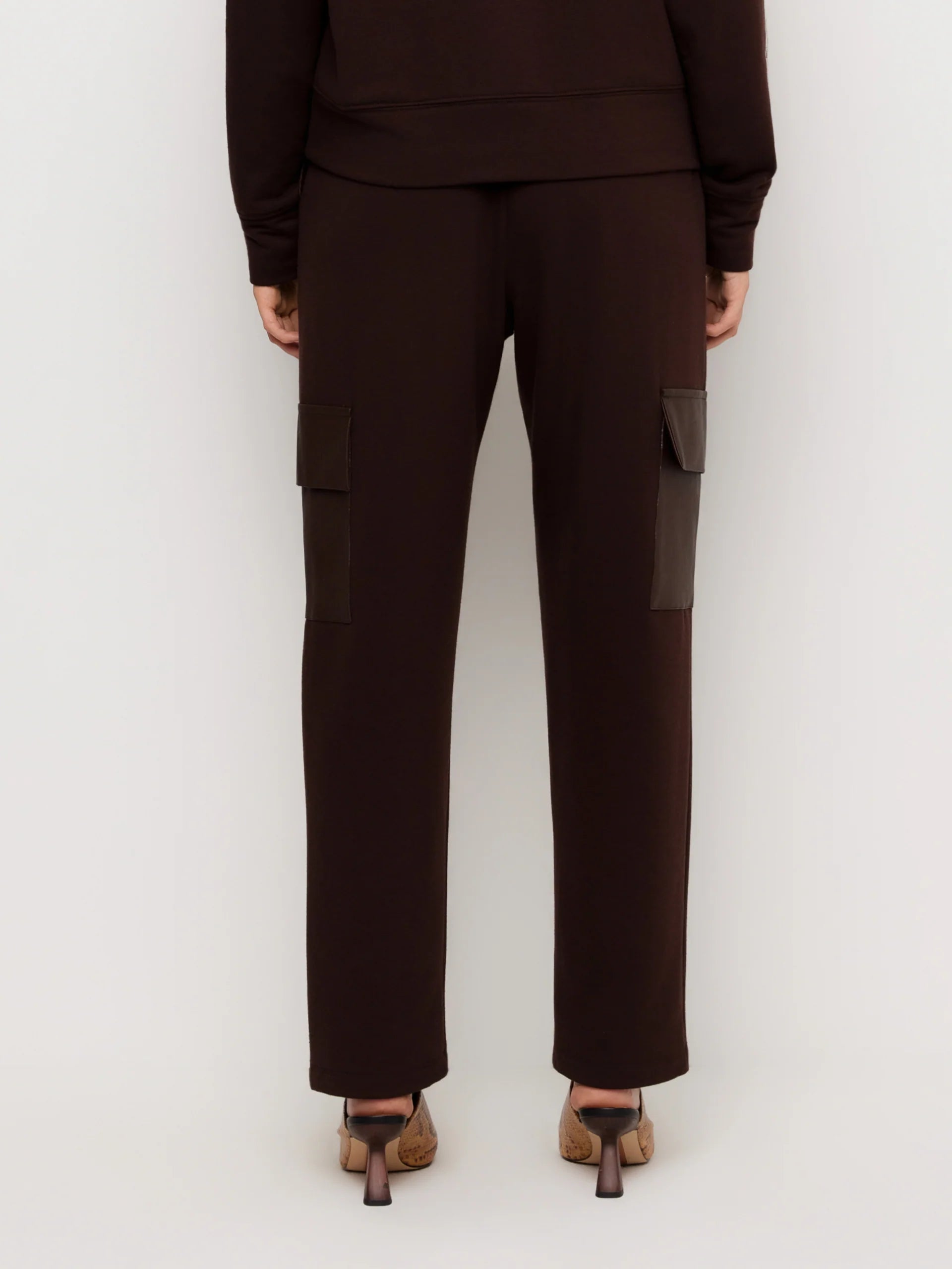 RHEANA CARGO POCKET SWEATPANTS