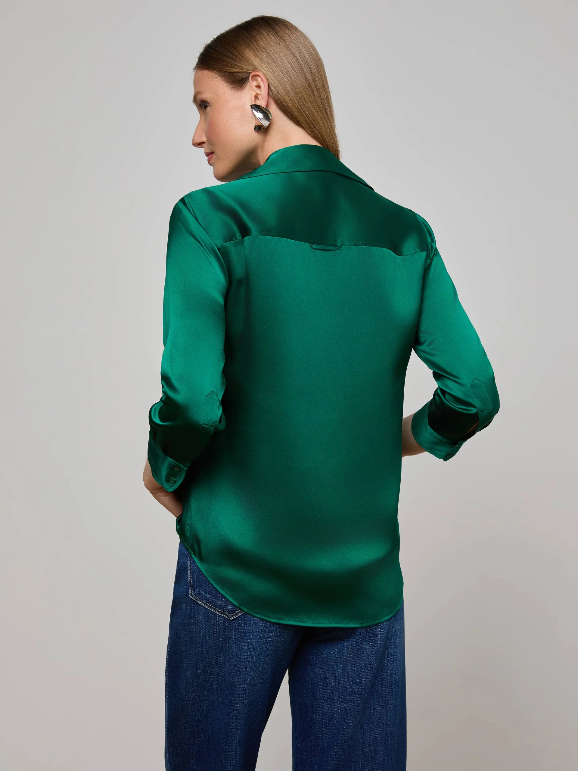 DANI SILK BLOUSE IN BOTTLE GREEN