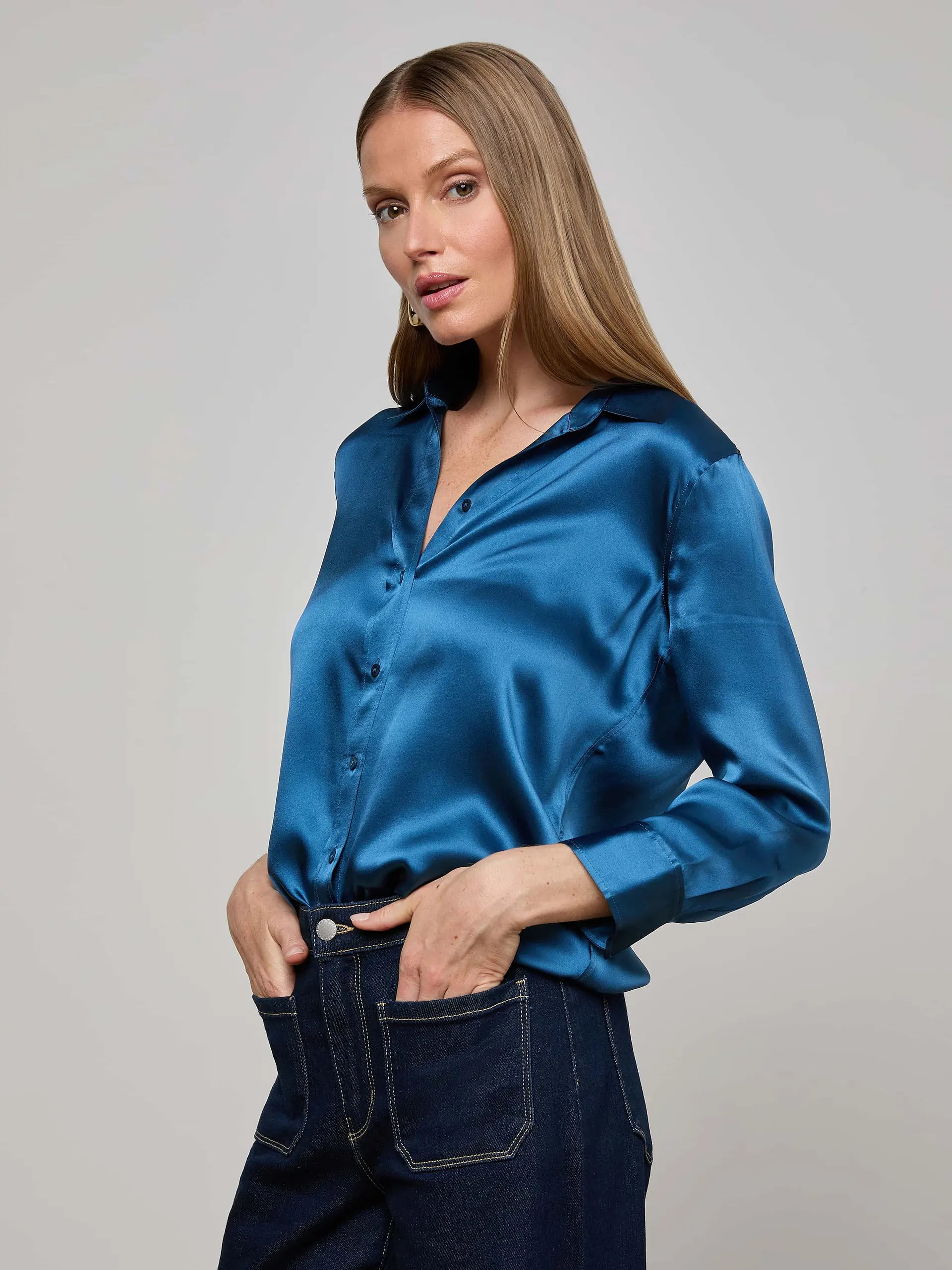 DANI SILK BLOUSE IN STONE BLUE
