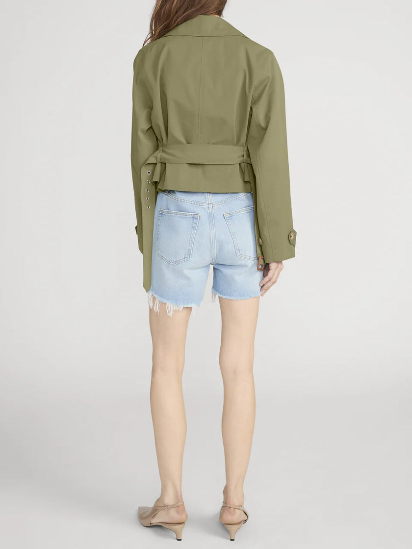 THE EVERYDAY SHORT