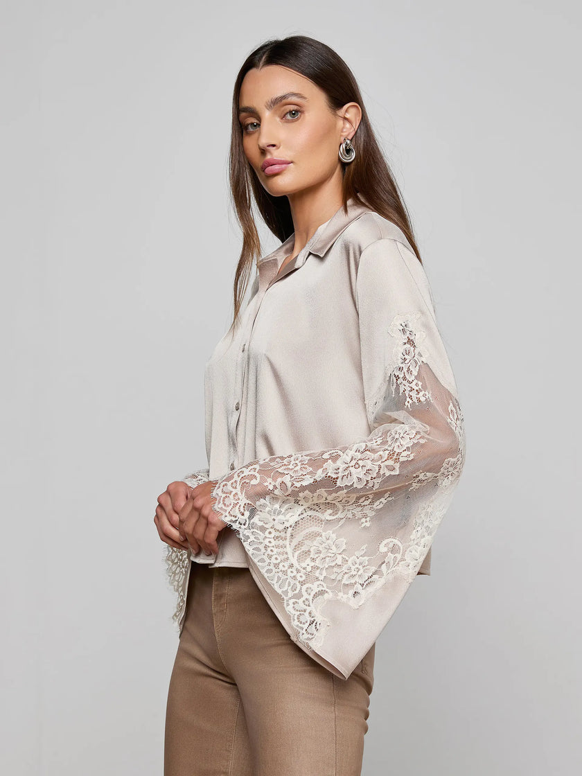 CAPRI LACE SLEEVE BLOUSE IN FEATHER GREY