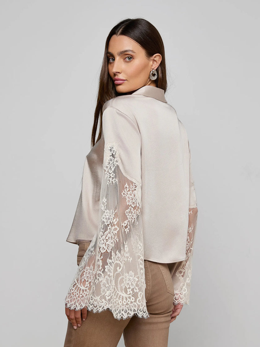 CAPRI LACE SLEEVE BLOUSE IN FEATHER GREY