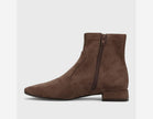 ELISIA BOOTIE