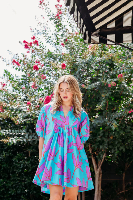 ABSTRACT LEAF SCALLOP VNECK DRESS