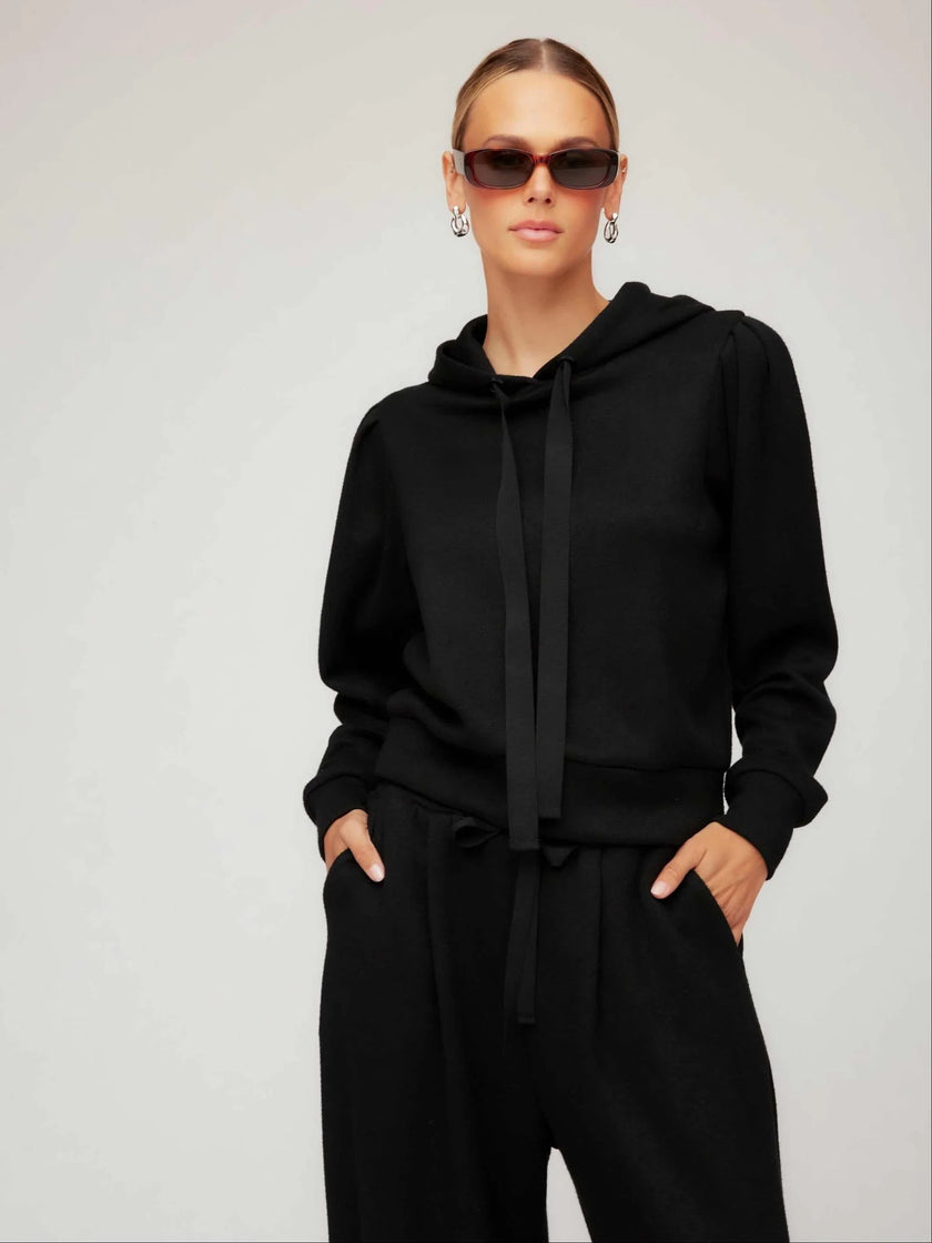 NYRI PLEAT SLEEVE HOODIE
