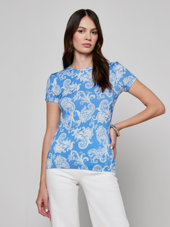 RESSI FITTED TEE IN REGATTA BLUE AND IVORY PAISLEY