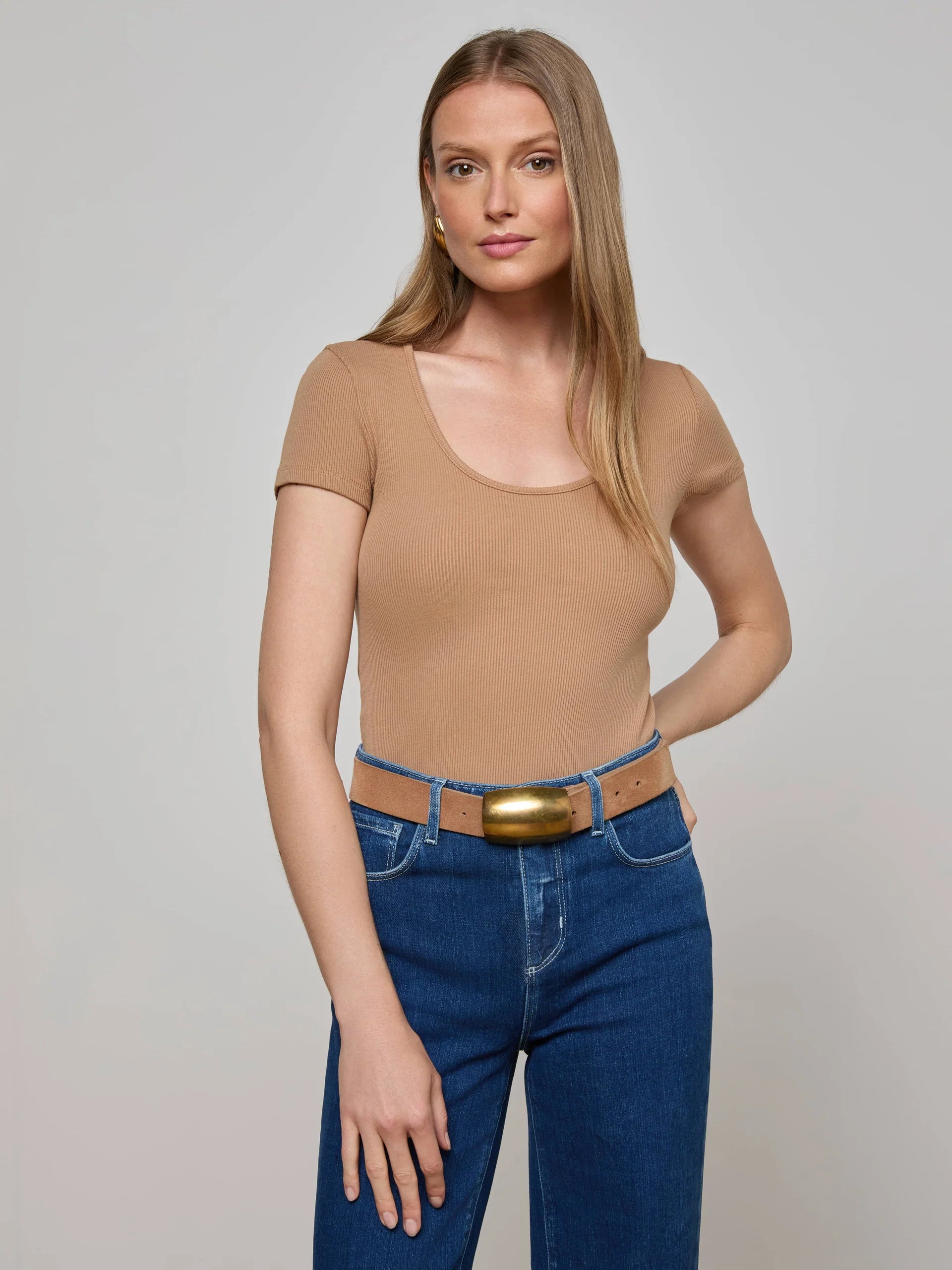 BRYNLEE SCOOPNECK TEE