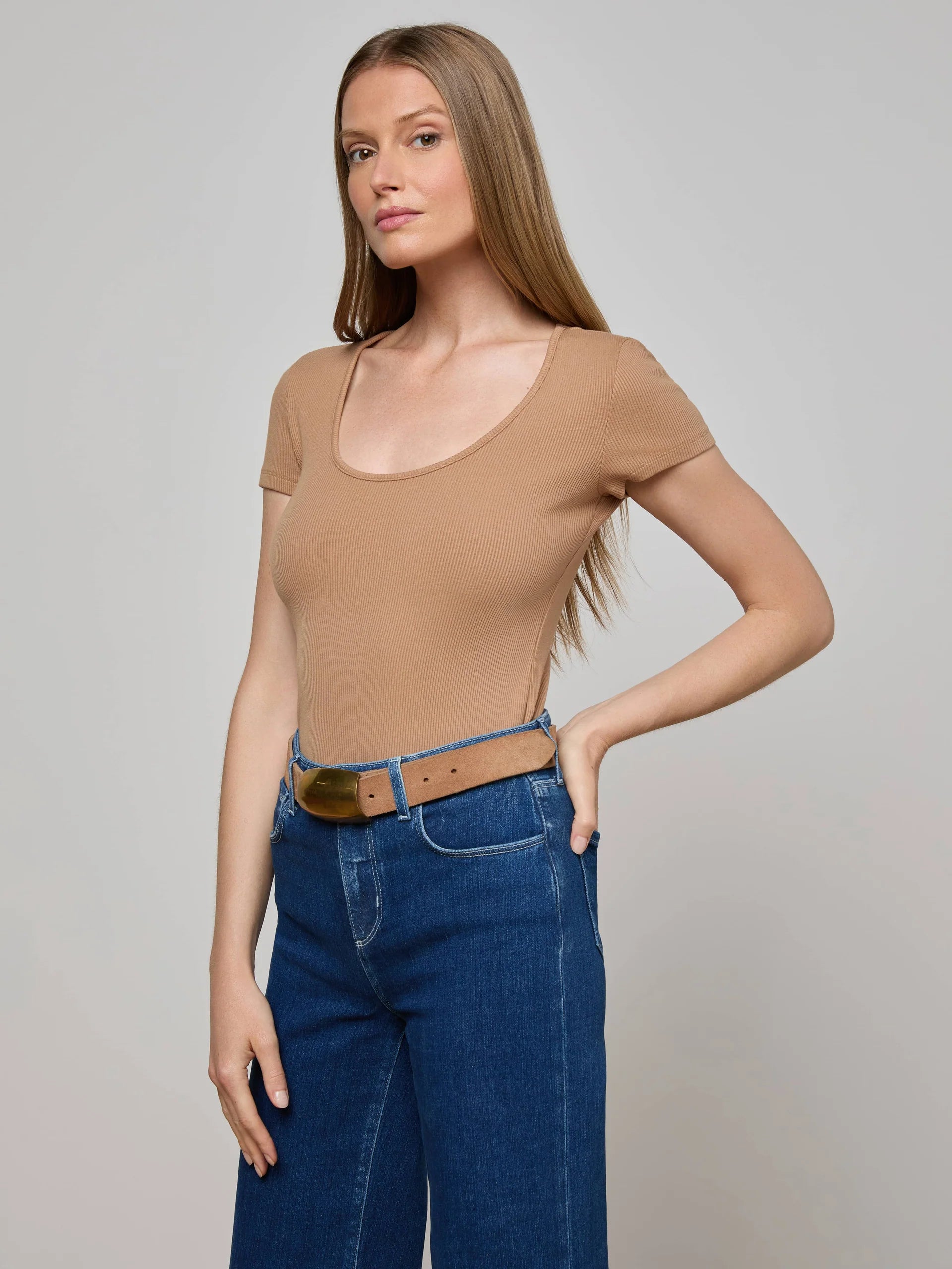BRYNLEE SCOOPNECK TEE