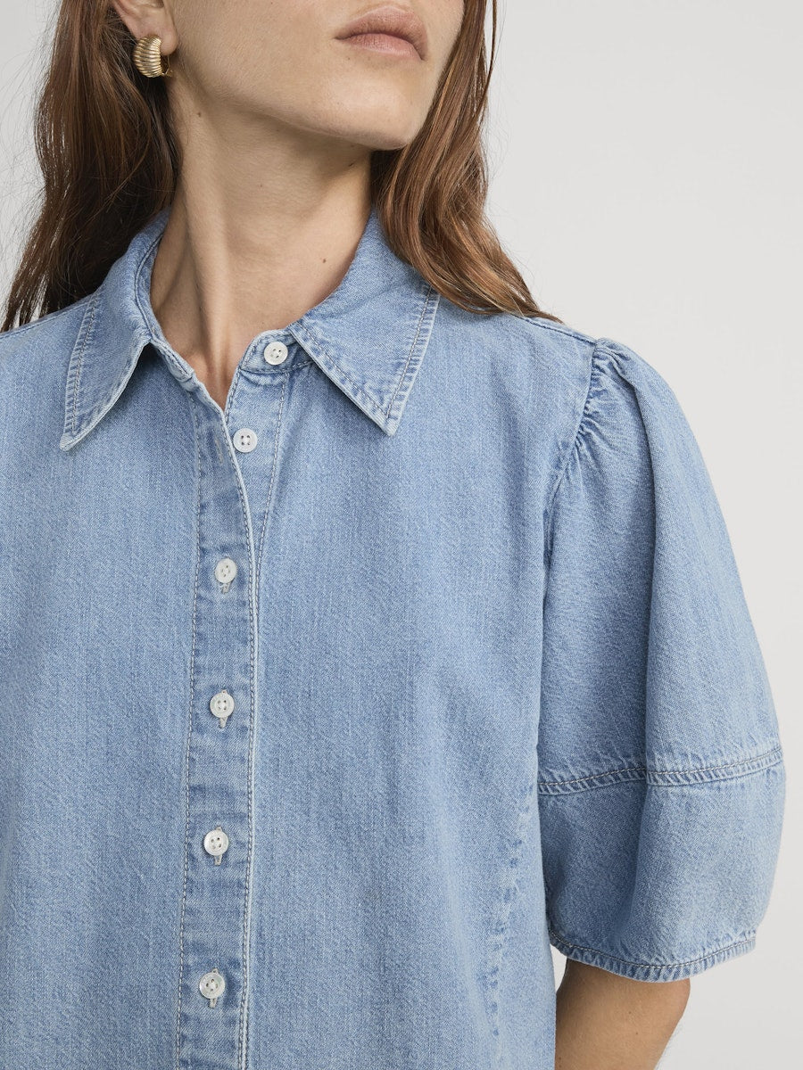 THE LANTERN BLOUSE