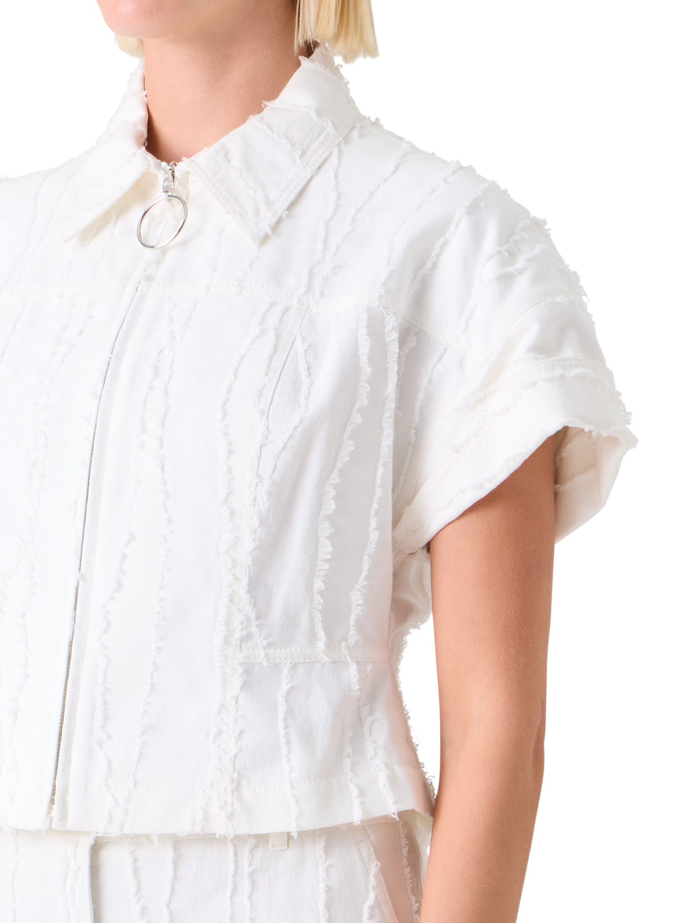 FRINGED DENIM SHORT SLEEVE CROP ZIP JACKET