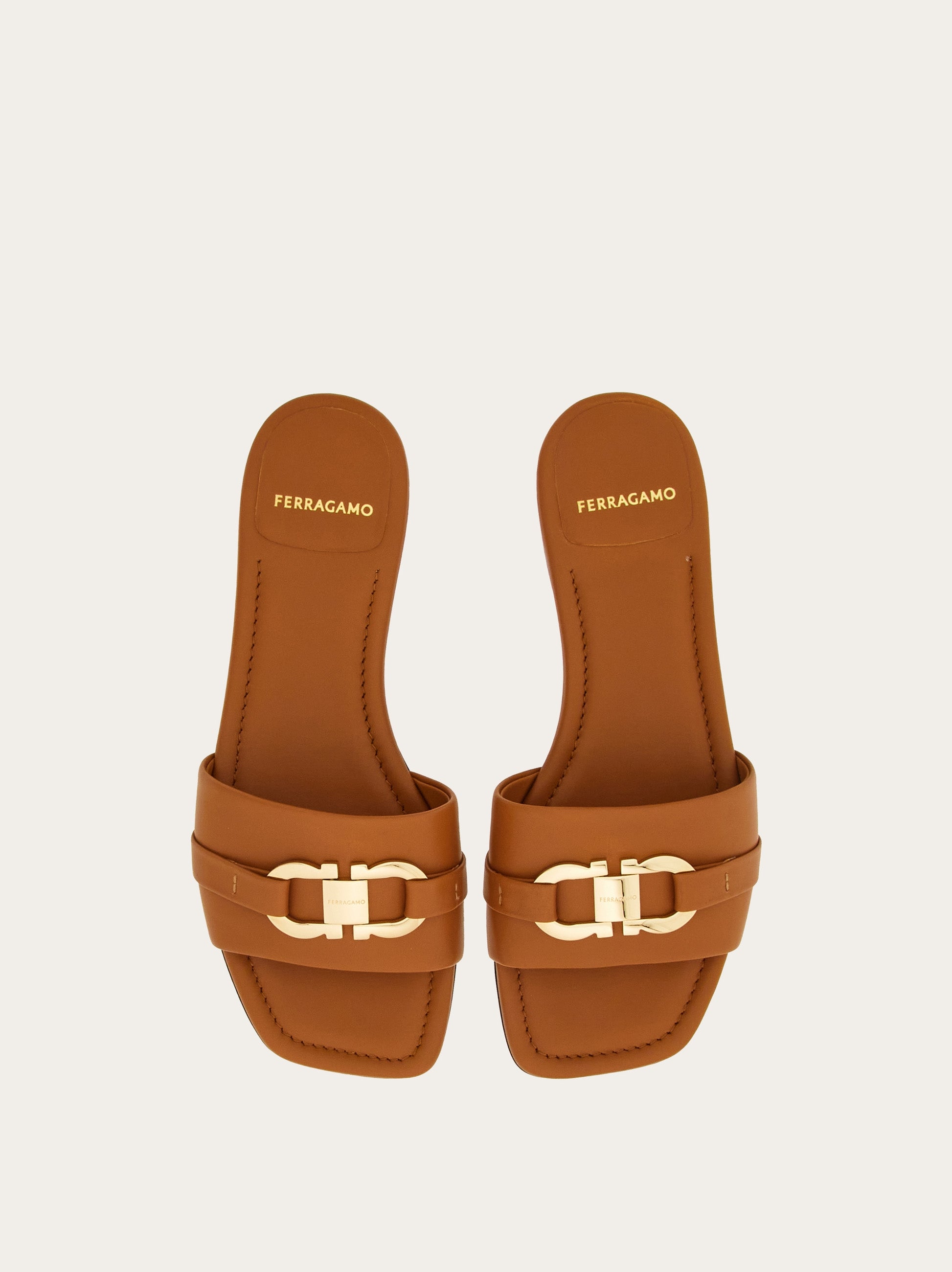 FLAT SLIDE WITH GANCINI ORNAMENT