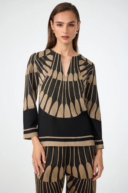 AMY THREE QUARTER SLEEVE TOP
