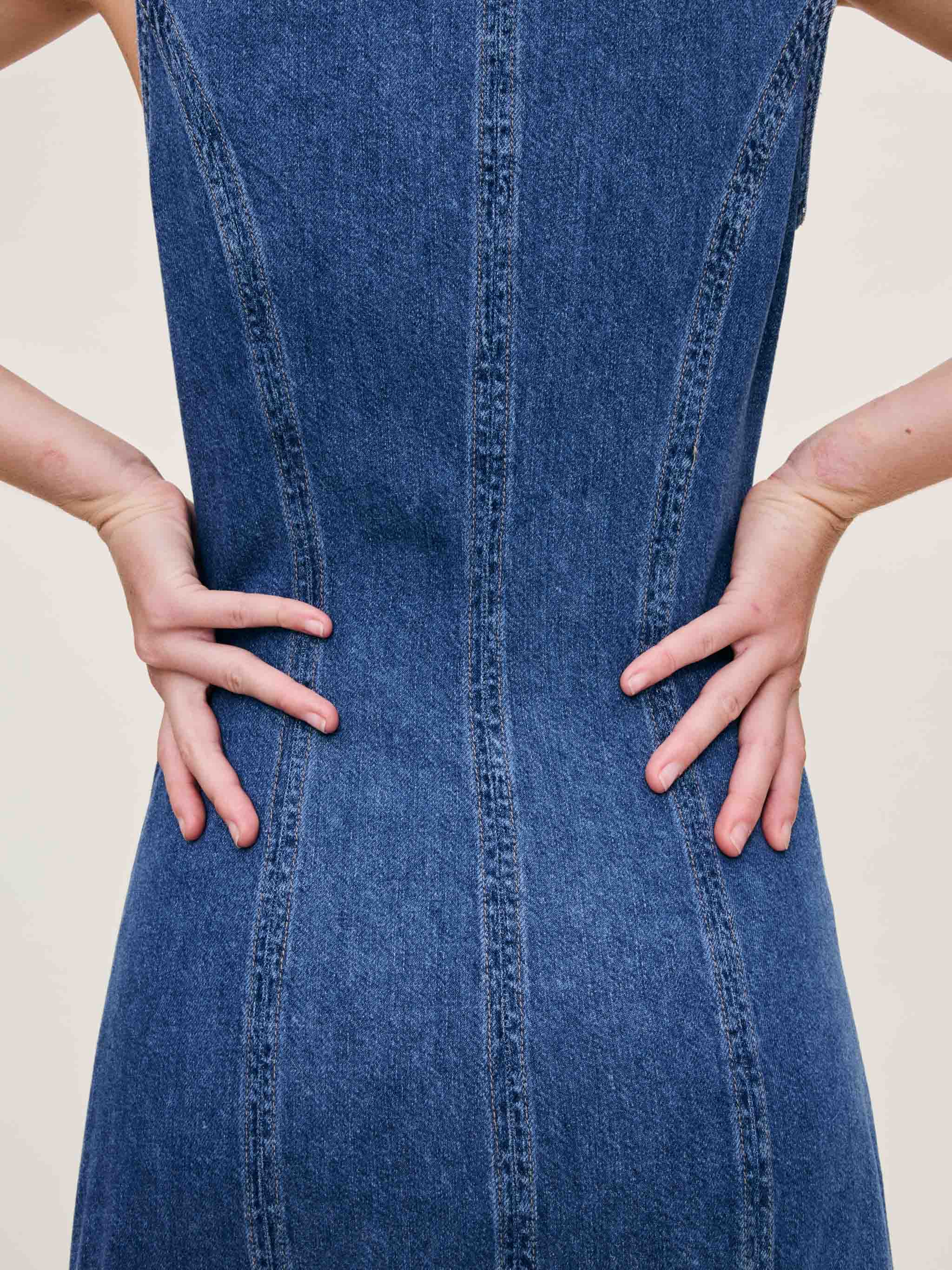 VEST DRESS MINI