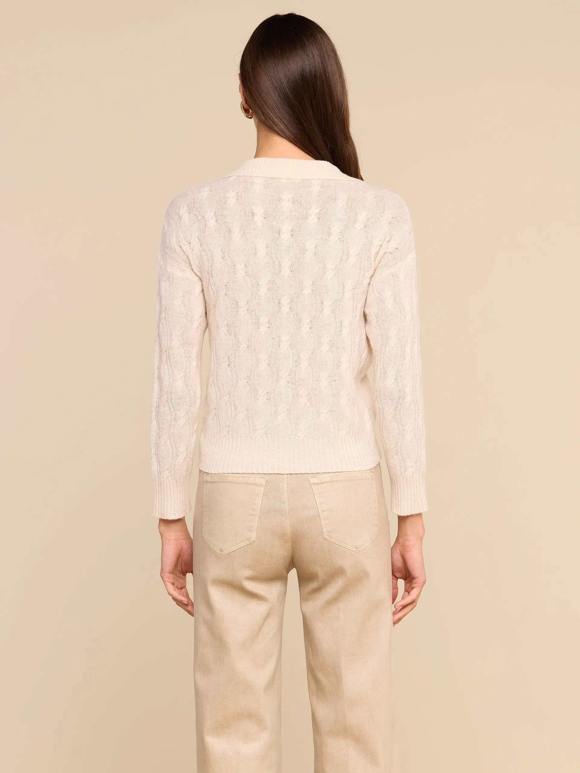 AIRY CABLE KNIT SWEATER
