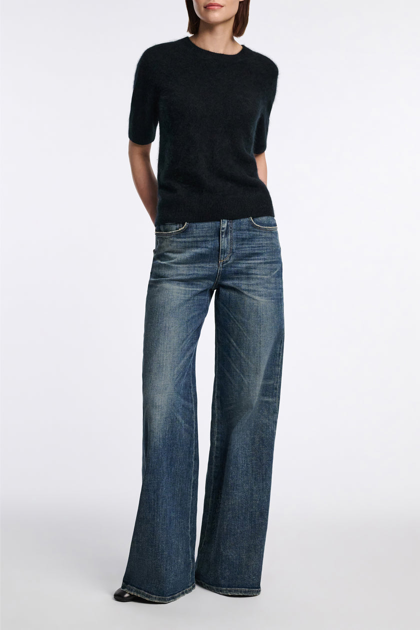 FLUFFY STATEMENTS PULLOVER