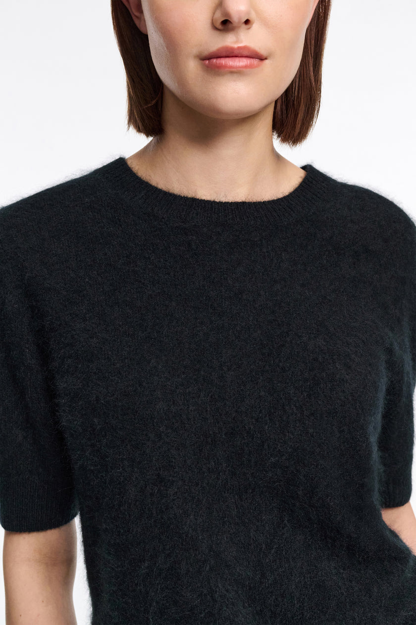 FLUFFY STATEMENTS PULLOVER