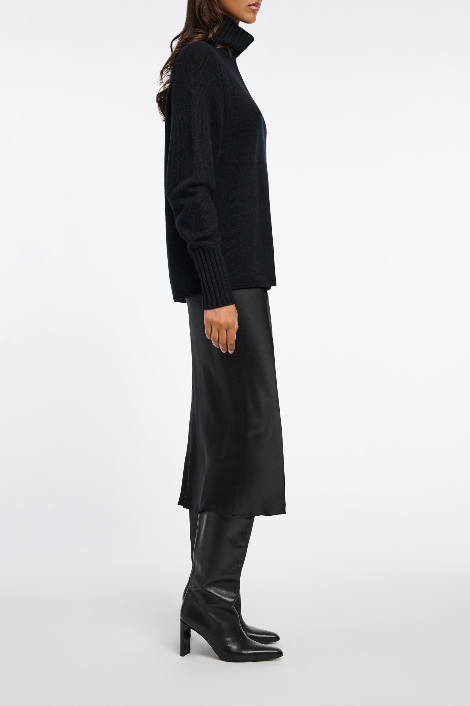 SENSE OF SHINE SKIRT