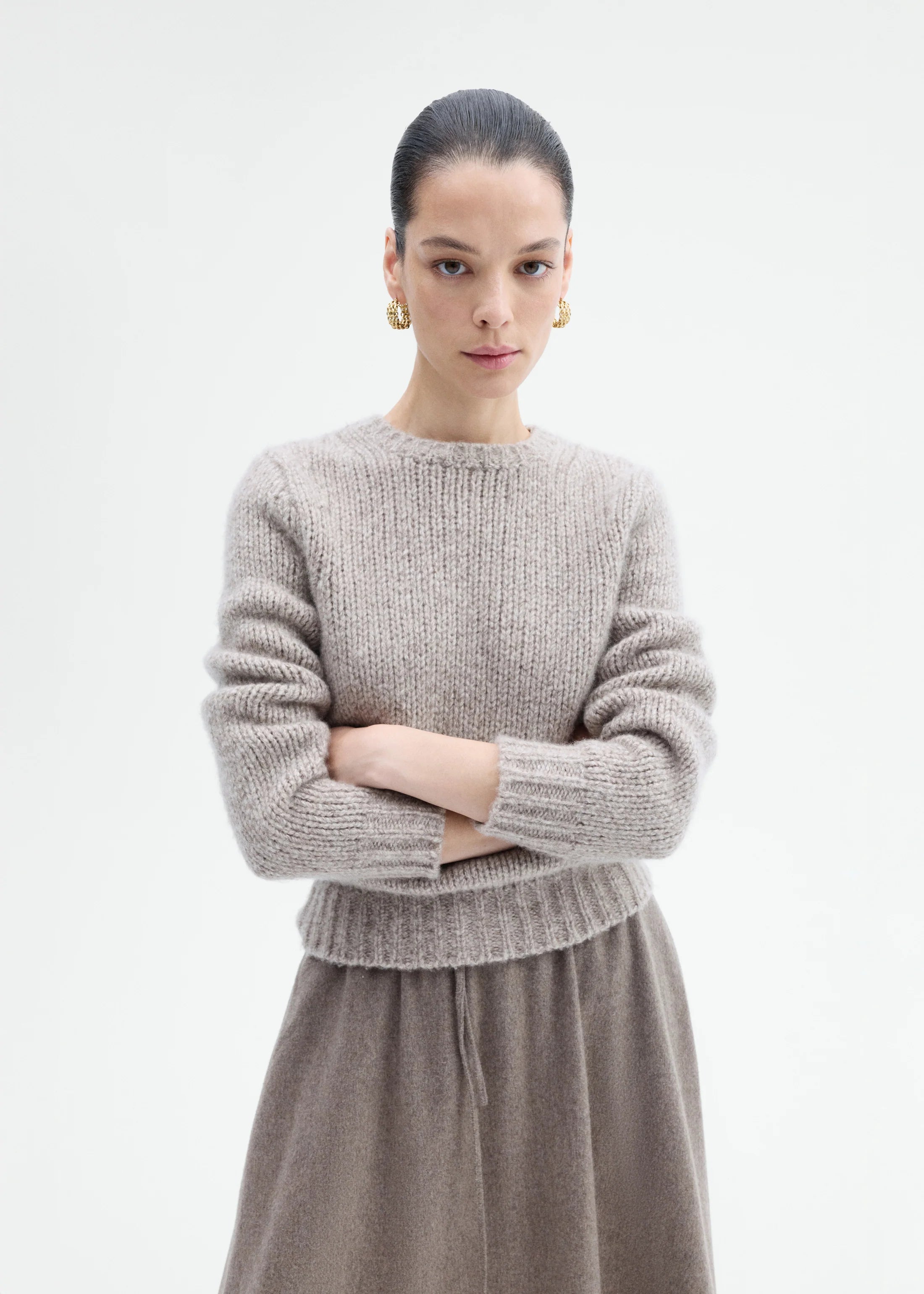 FITTED CREW SWEATER IN CASHMERE SILK