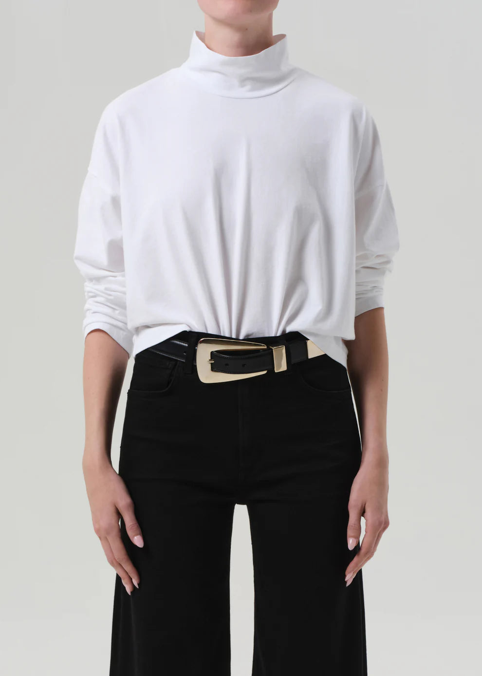 NOLA TURTLNECK IN WHITE