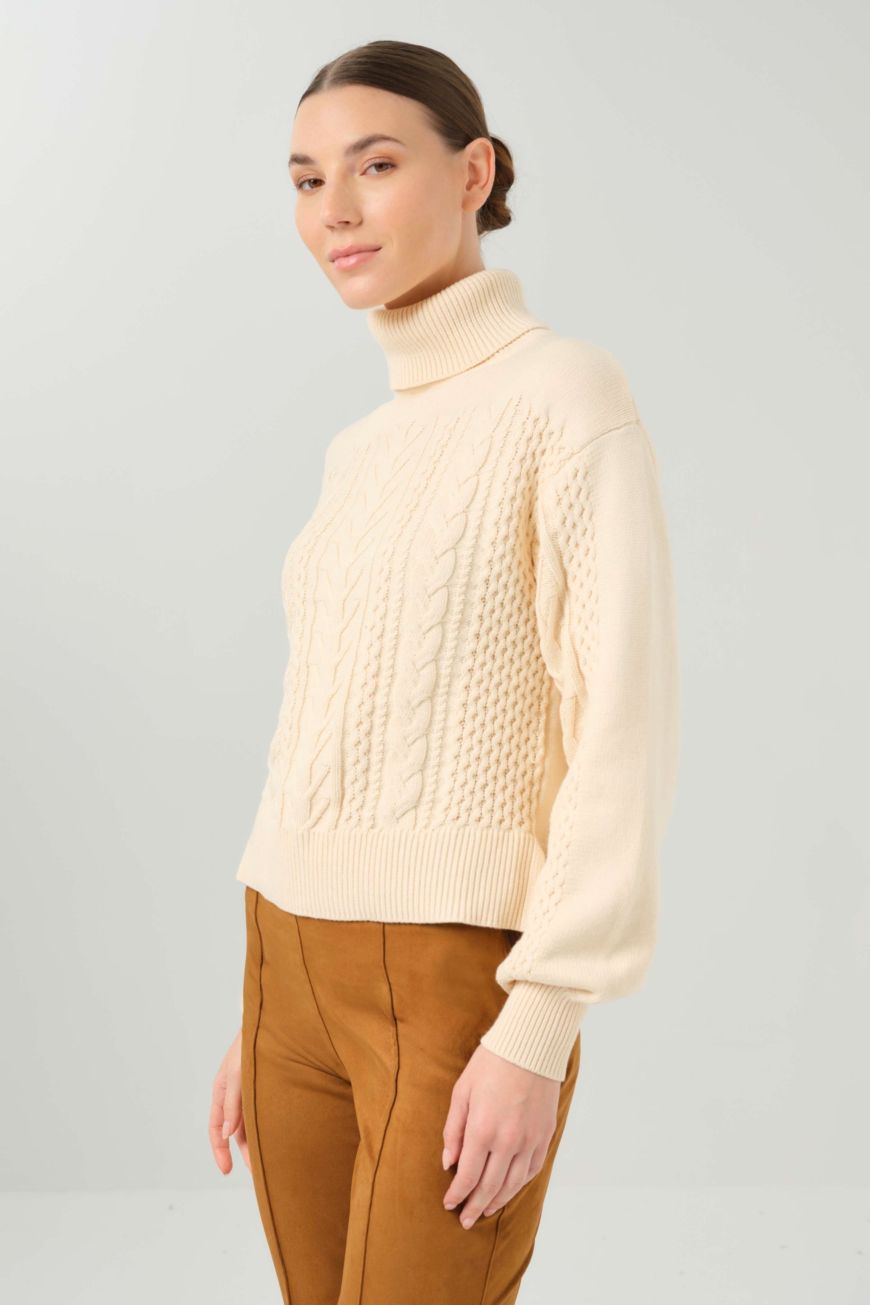 WABI MIX SWEATER MIXED STITCH CABLEKNIT TURTLENECK