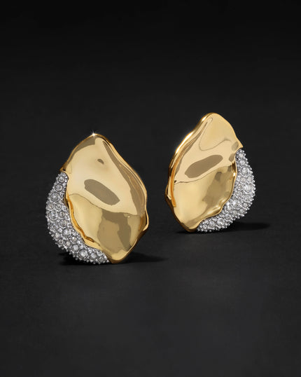 SOLANALES CRYSTAL PETAL POST EARRING