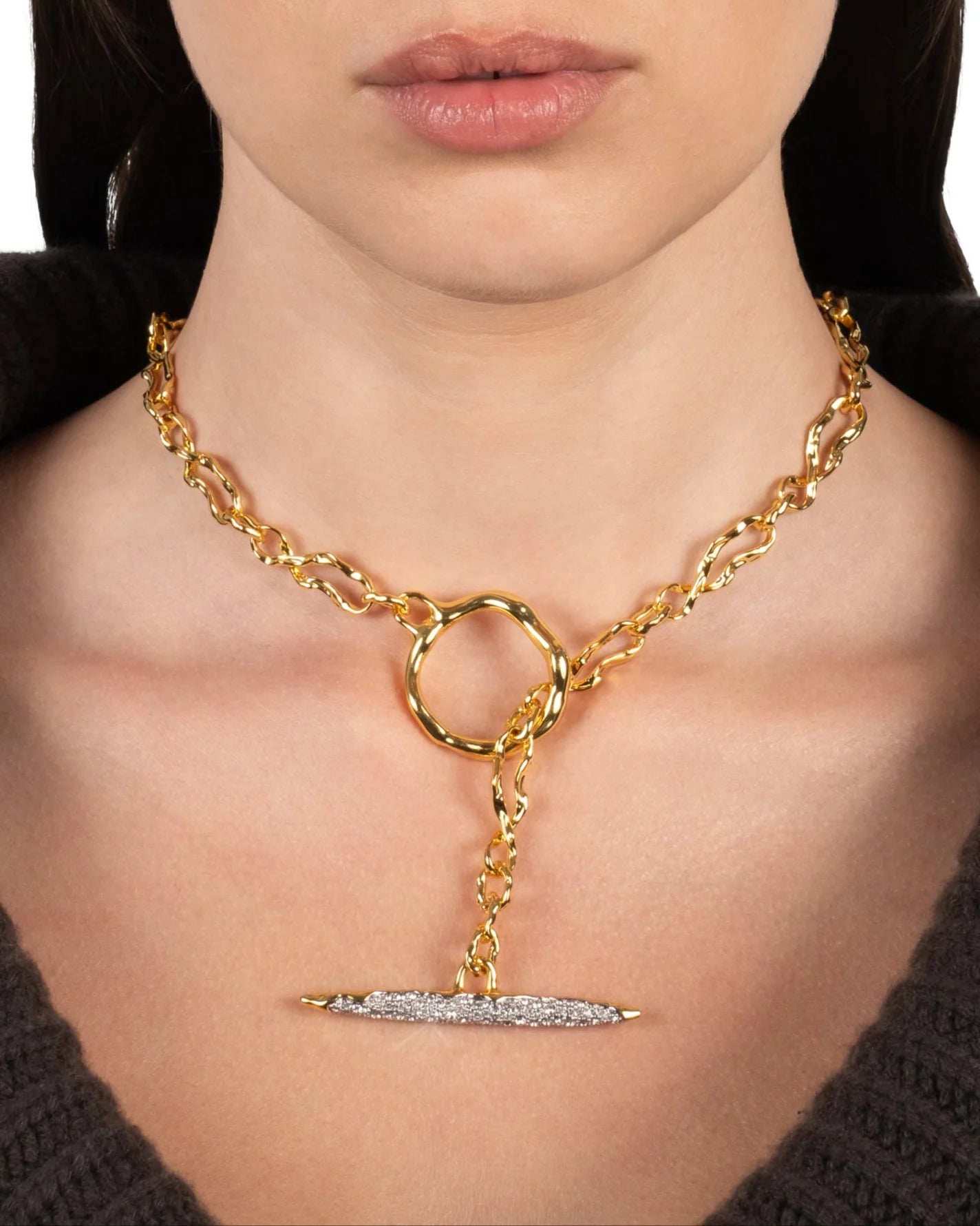 SOLANALES GOLD CRYSTAL TOGGLE NECKLACE