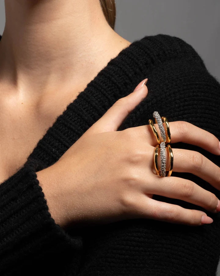 SOLANES CRYSTAL ORBITING RING