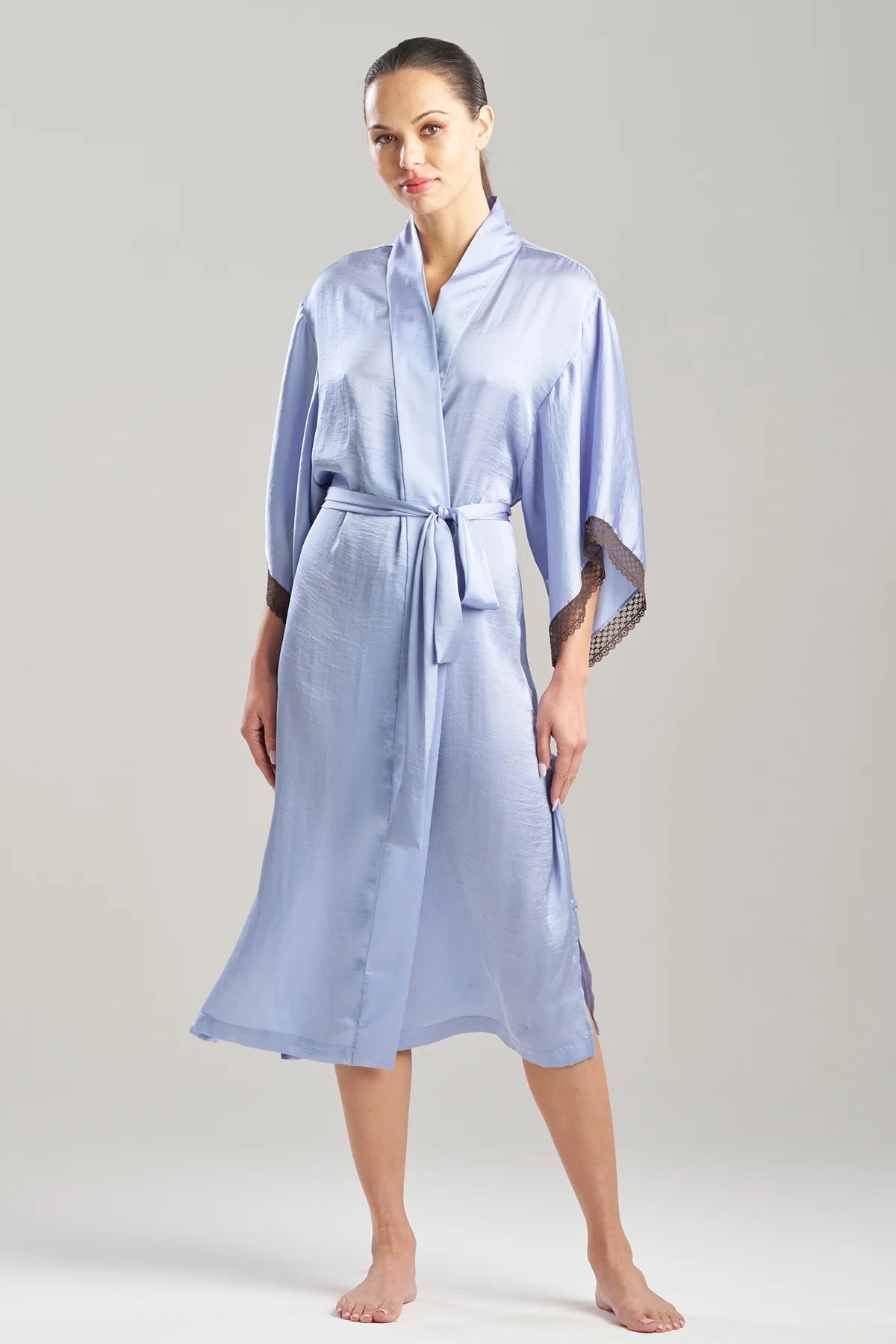ASHLEY ICON LACE ROBE