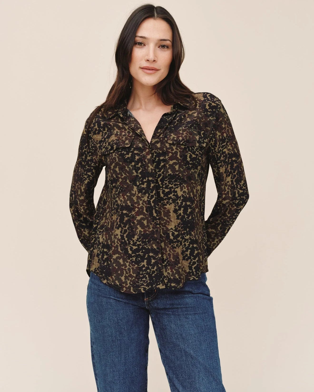 UTILITY POCKET BUTTON DOWN IN DITSY CAMO PRINT