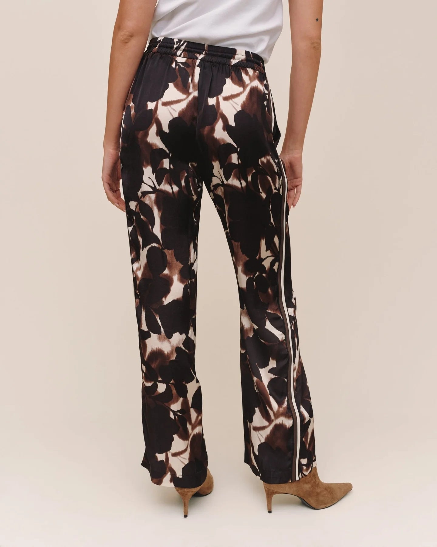 DRESSED UP TRACK PANT WITH STRIPE IN SHADOW FLORAL PRINT