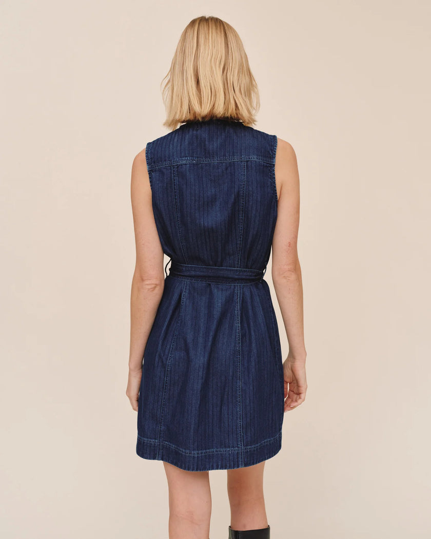SLEEVELESS SEAMED SHIRT DRESS IN HERRINGBONE WASH