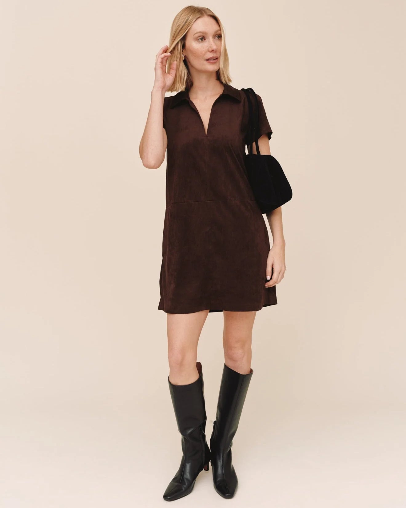 SHORT SLEEVE PULLOVER ALINE DRESS IN DARK ROAST