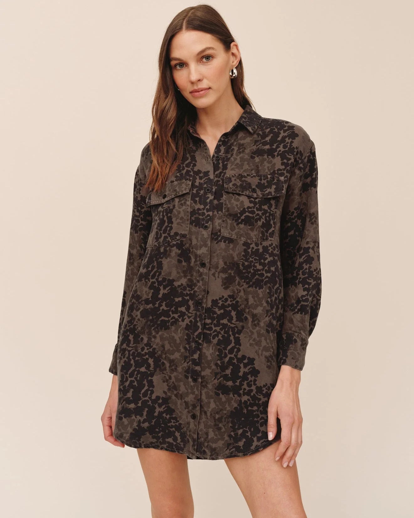 FLAP POCKET SHIRT DRESS IN DITSY CAMO PRINT