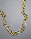 SOLANALES GOLD CURVED LINK NECKLACE